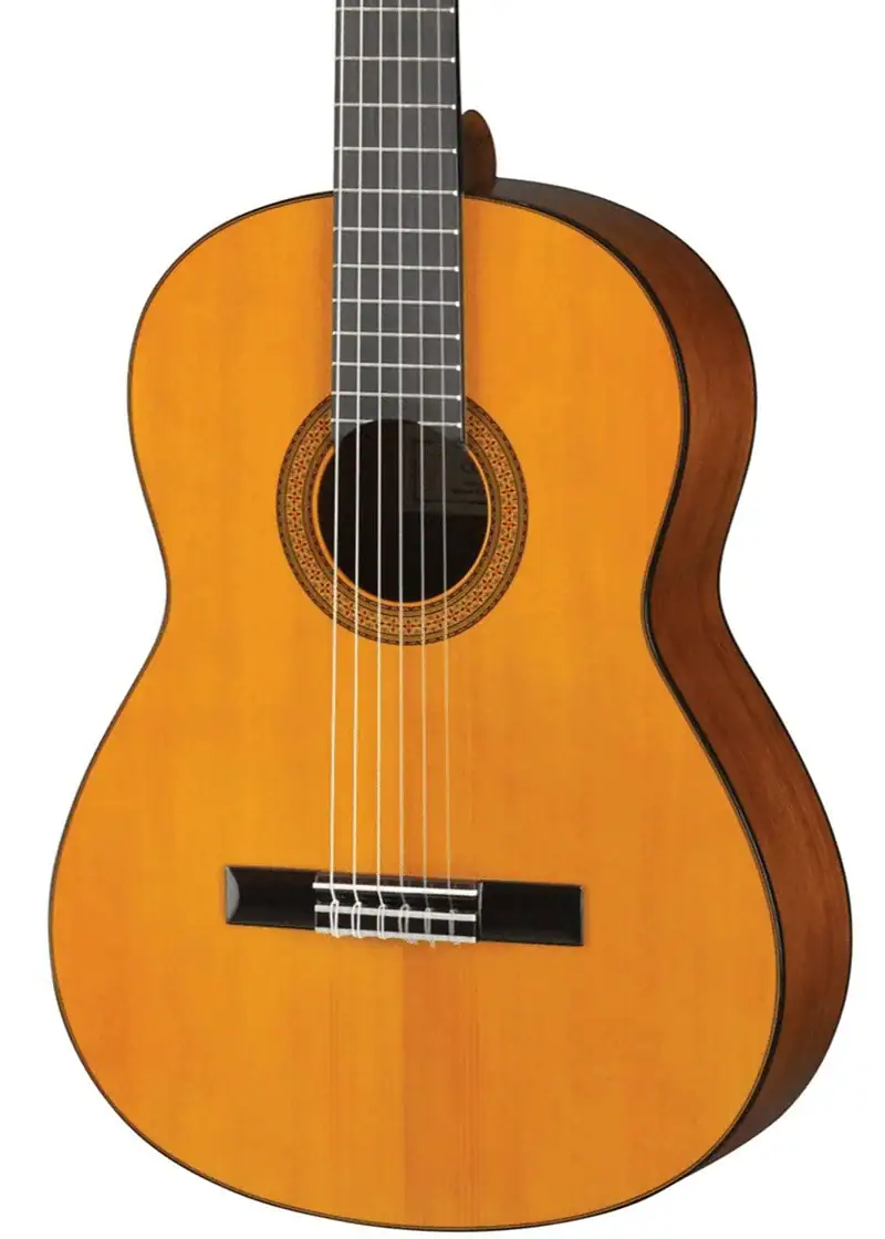 yamaha cg102 classical guitar spruce top natural Guitarra clásica Yamaha CG102 detalle del cuerpo