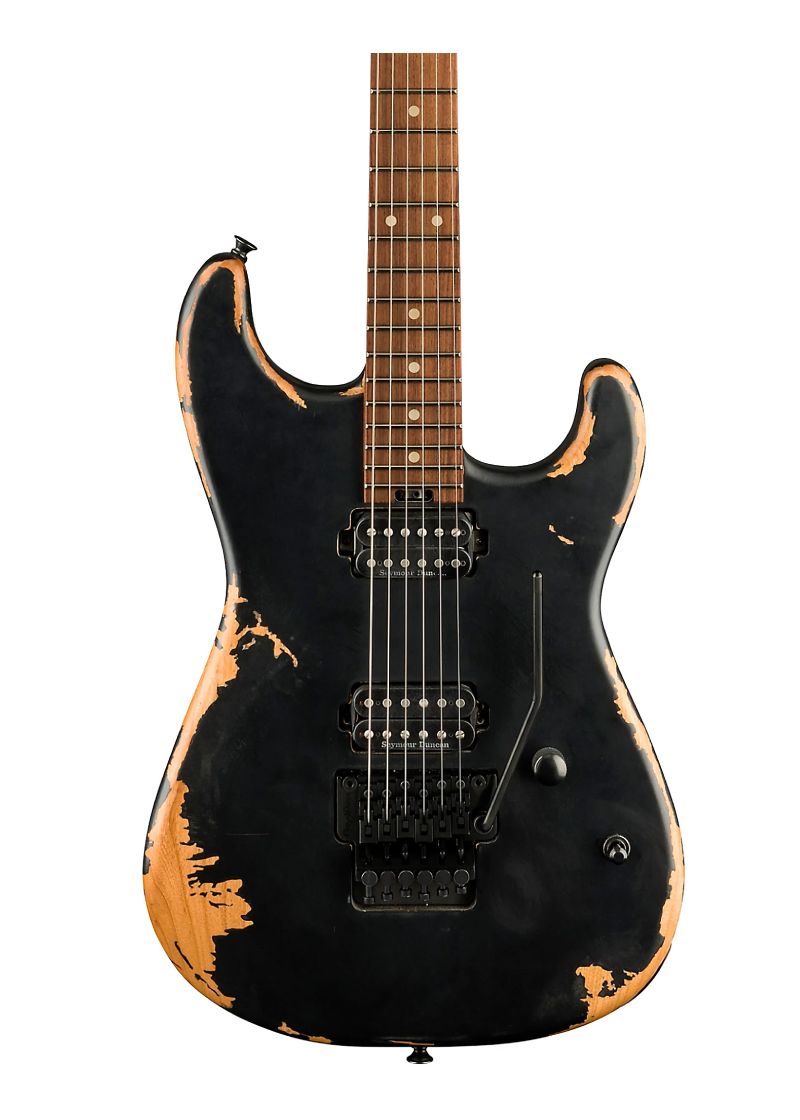 charvel pro mod relic series sd1 hh fr pf weathered Guitarra eléctrica Charvel Pro-Mod Relic SD1 detalle del cuerpo Weathered Black